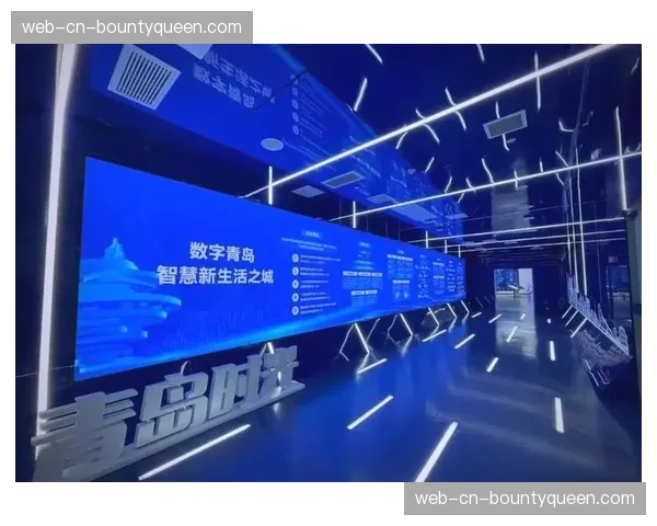 公共观赛空间接入城市数字系统，打造智慧文体生活节点。