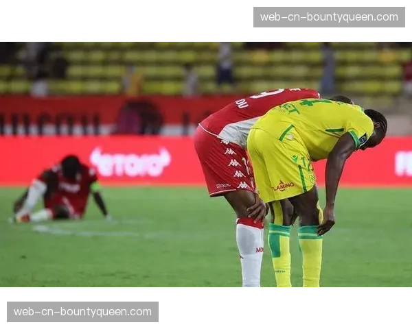 通讯记录:欧战归来,摩纳哥联赛遭遇失利,球员显露疲态 通讯记录:欧战归来,摩纳哥联赛遭遇失利,球员显露疲态